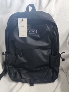 Black Backpak, Pocket For Laptop NWT